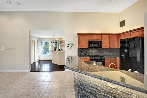 2723 Oakbrook Dr, Weston, FL 33332 photo 12
