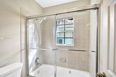 2723 Oakbrook Dr, Weston, FL 33332 photo 22