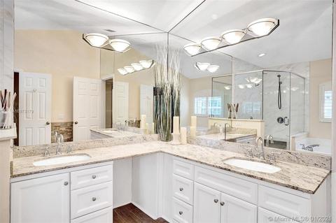 2723 Oakbrook Dr, Weston, FL 33332 photo 18