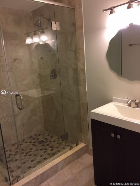 561 E 43rd St, Hialeah, FL 33013 photo 5