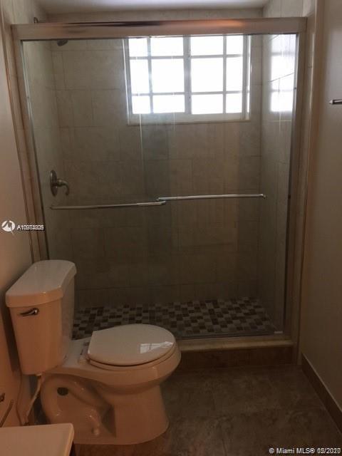 561 E 43rd St, Hialeah, FL 33013 photo 13