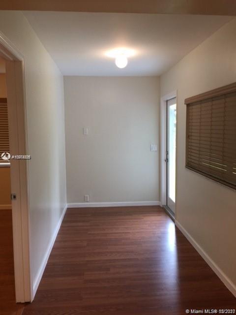 561 E 43rd St, Hialeah, FL 33013 photo 17