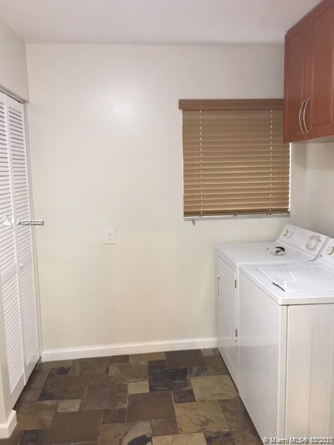 561 E 43rd St, Hialeah, FL 33013 photo 8