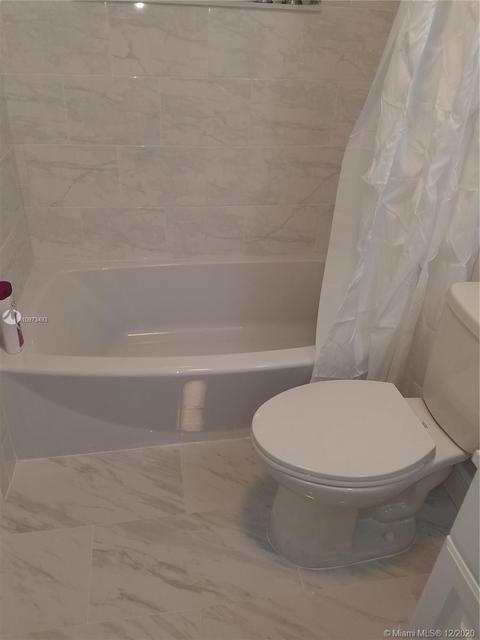 640 E 62nd St, Hialeah, FL 33013 photo 4