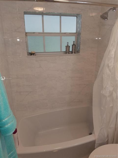 640 E 62nd St, Hialeah, FL 33013 photo 5