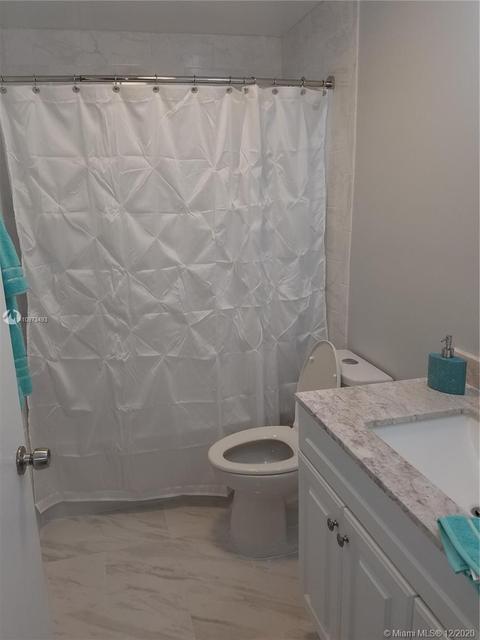 640 E 62nd St, Hialeah, FL 33013 photo 2