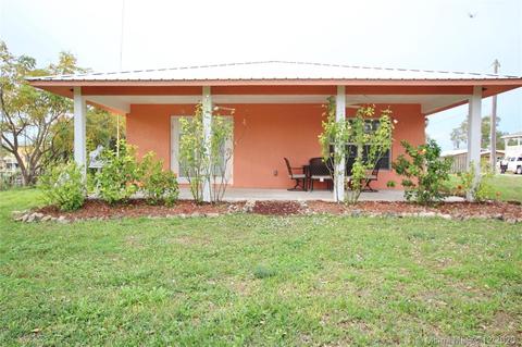 1170 4th St, Okeechobee, FL 34974 photo 1