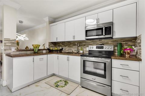 296 E 4th St #101, Hialeah, FL 33010 photo 14