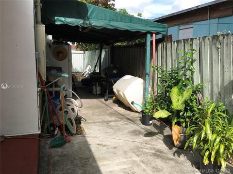 810 E 23rd St, Hialeah, FL 33013 photo 11