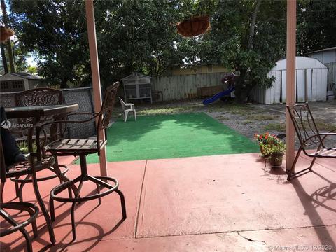 810 E 23rd St, Hialeah, FL 33013 photo 16