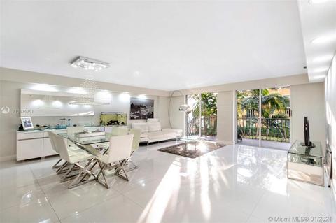 8877 Collins Ave #204, Surfside, FL 33154 photo 1