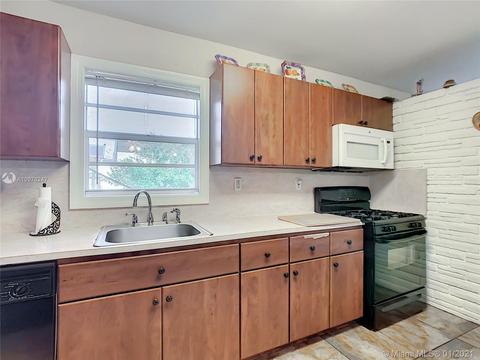 20535 Jacaranda Rd, Cutler Bay, FL 33189 photo 18