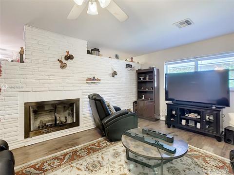 20535 Jacaranda Rd, Cutler Bay, FL 33189 photo 16
