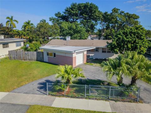 20535 Jacaranda Rd, Cutler Bay, FL 33189 photo 2