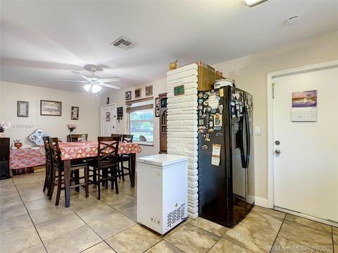 20535 Jacaranda Rd, Cutler Bay, FL 33189 photo 9