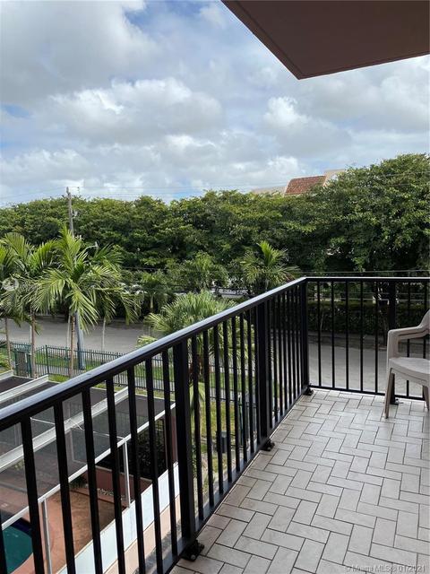 900 SW 84th Ave #317E, Miami, FL 33144 photo 6