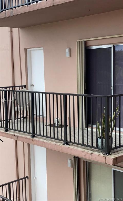 900 SW 84th Ave #317E, Miami, FL 33144 photo 7