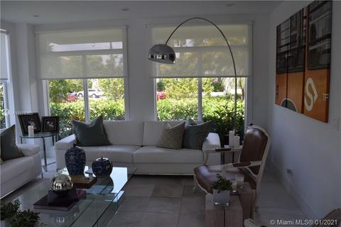 691 Hampton Ln, Key Biscayne, FL 33149 photo 5