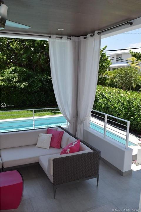 691 Hampton Ln, Key Biscayne, FL 33149 photo 10
