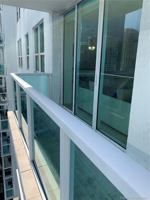 186 SE 12th Ter #1501, Miami, FL 33131 photo 36