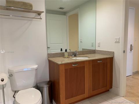 186 SE 12th Ter #1501, Miami, FL 33131 photo 26