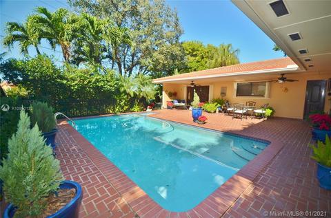 15310 Dunbarton Pl, Miami Lakes, FL 33016 photo 27