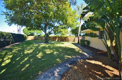 15310 Dunbarton Pl, Miami Lakes, FL 33016 photo 37