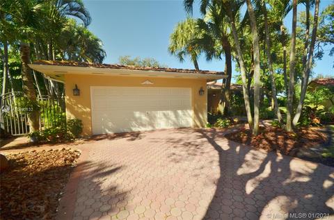 15310 Dunbarton Pl, Miami Lakes, FL 33016 photo 32