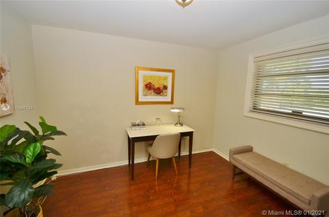 15310 Dunbarton Pl, Miami Lakes, FL 33016 photo 26