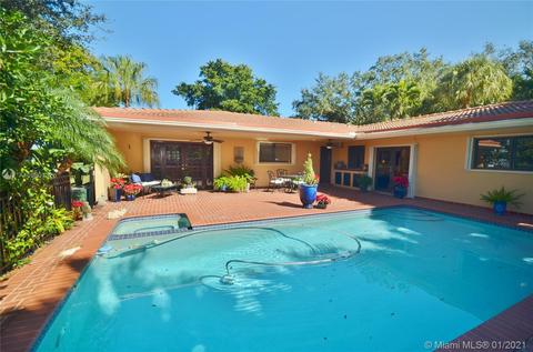 15310 Dunbarton Pl, Miami Lakes, FL 33016 photo 30