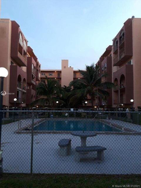 460 E 23rd St #112, Hialeah, FL 33013 photo 13