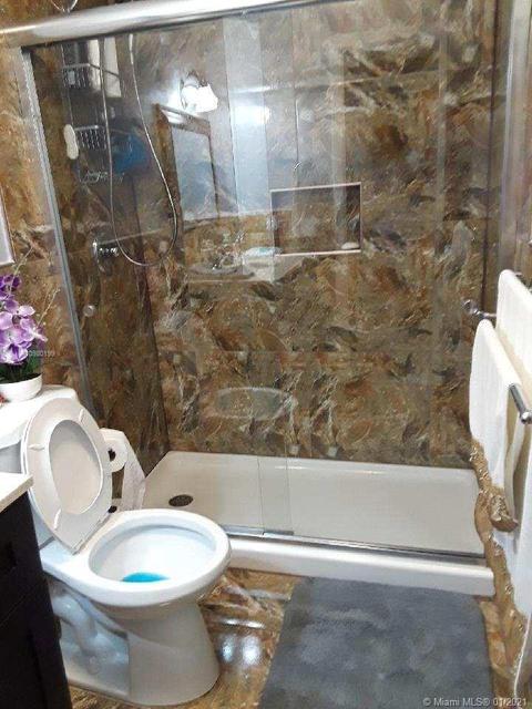 460 E 23rd St #112, Hialeah, FL 33013 photo 10