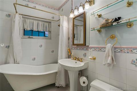 300 Pacific Rd, Key Biscayne, FL 33149 photo 13