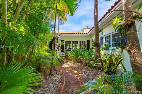 300 Pacific Rd, Key Biscayne, FL 33149 photo 1