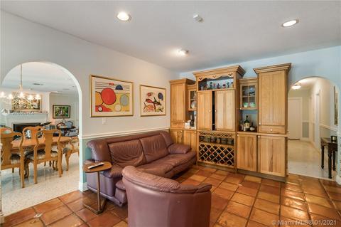 300 Pacific Rd, Key Biscayne, FL 33149 photo 8