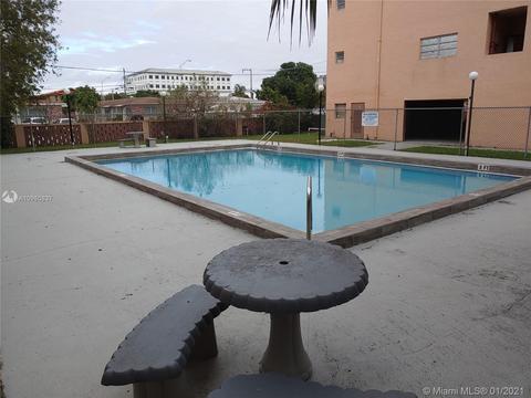460 E 23rd St #117, Hialeah, FL 33013 photo 3