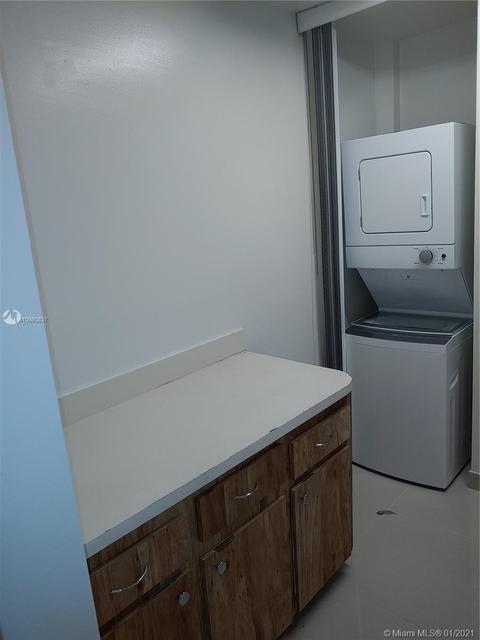 460 E 23rd St #117, Hialeah, FL 33013 photo 10