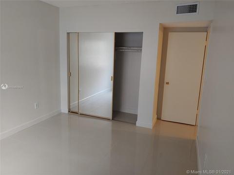 460 E 23rd St #117, Hialeah, FL 33013 photo 27