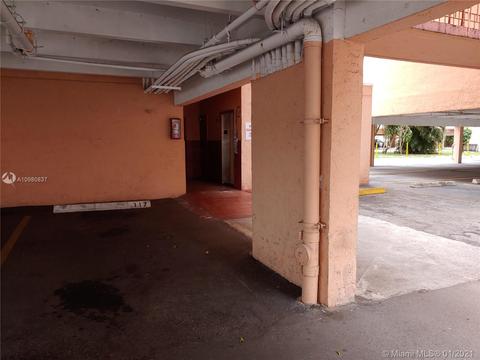 460 E 23rd St #117, Hialeah, FL 33013 photo 4