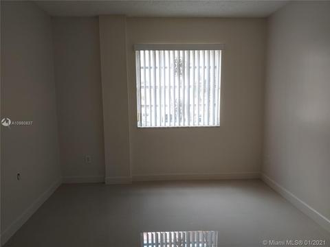460 E 23rd St #117, Hialeah, FL 33013 photo 28
