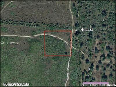 30 8, Okeechobee, FL 34972 photo 1