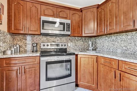 121 E 62nd St, Hialeah, FL 33013 photo 38