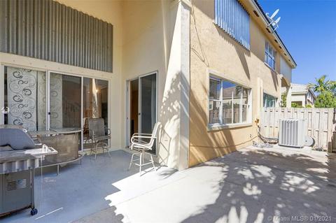 5465 NW 112th Path, Doral, FL 33178 photo 30