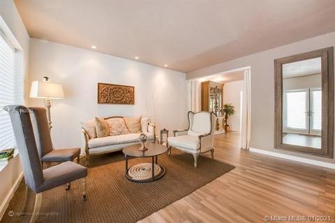 335 Ridgewood Rd, Key Biscayne, FL 33149 photo 2