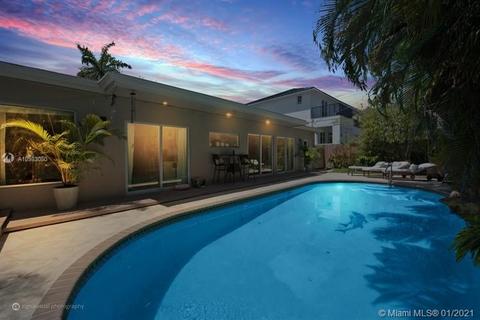 335 Ridgewood Rd, Key Biscayne, FL 33149 photo 6