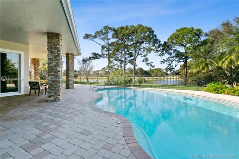 18050 SE Old Trail Dr E, Jupiter, FL 33478 photo 8