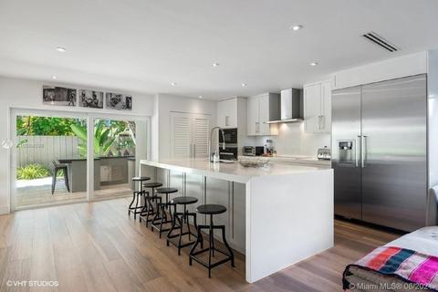 524 Ridgewood Rd, Key Biscayne, FL 33149 photo 8