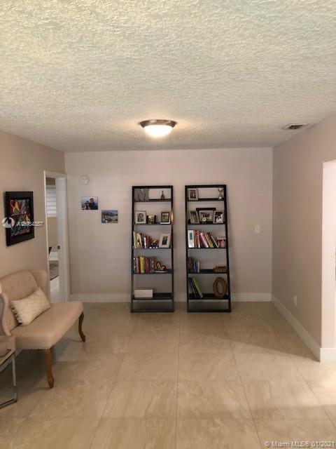 6960 Bamboo St, Miami Lakes, FL 33014 photo 17