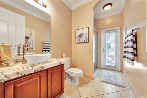 3900 E Hibiscus St, Weston, FL 33332 photo 43