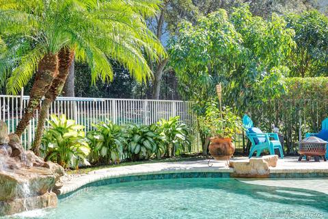 3900 E Hibiscus St, Weston, FL 33332 photo 19